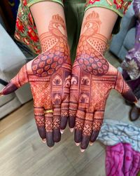 review-Ravi Mehendi Artist