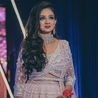 review-Makeovers by Ridhi Verma