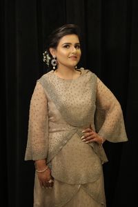 review-Makeovers by Ridhi Verma