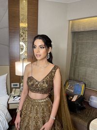 review-Makeovers by Ridhi Verma