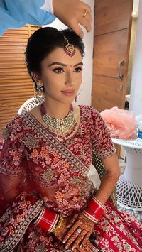 review-Makeovers by Ridhi Verma