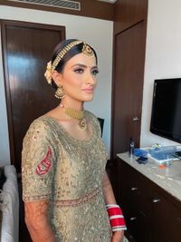 review-Makeovers by Ridhi Verma