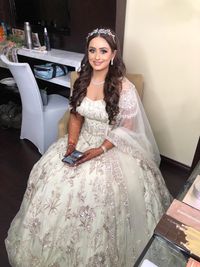 review-Makeovers by Ridhi Verma