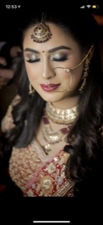 review-Makeovers by Ridhi Verma