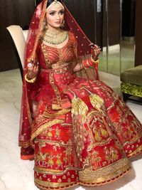 review-Makeovers by Ridhi Verma