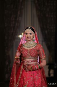 review-Makeovers by Ridhi Verma