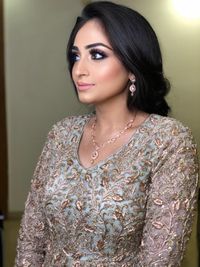 review-Makeovers by Ridhi Verma