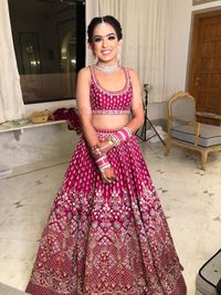 review-Makeovers by Ridhi Verma