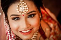 review-Makeovers by Ridhi Verma