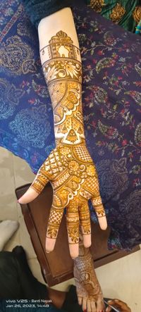 review-image-0-Rajasthani Mehandi Artist