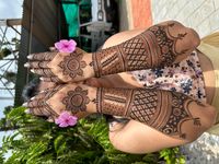 review-image-0-Shaimas Henna