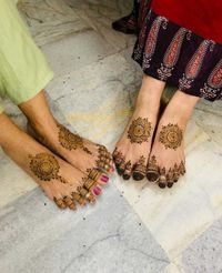 review-image-1-Amar Mehndi Artist