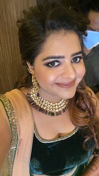 review-Makeup By Nav Brar