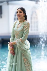 review-Parinaz Kharoud Makeup & Styling