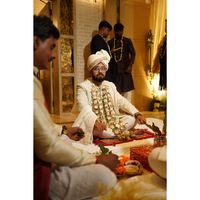 review-Symphony of Shutters