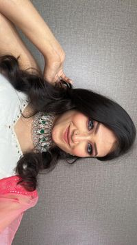 review-Pretty Faces by Rakhi Kapoor