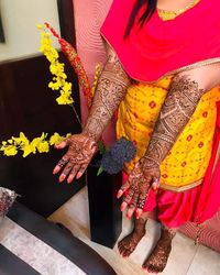 review-Krishna Mehandi Artist