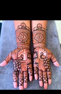 review-Krishna Mehandi Artist