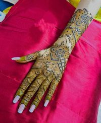 review-image-1-Love Mehndi Artist