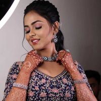 review-Kritika Makeovers