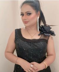 review-Faces by Priya Arya