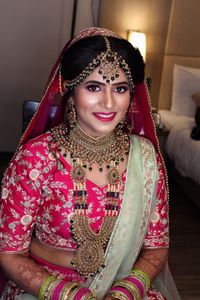 review-Aakriti Gandhi Makeup Artist