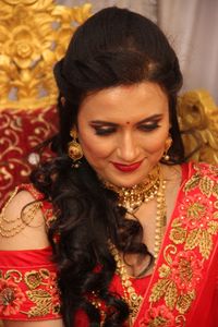 review-Glitter and Gloss by Sneha