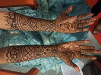 review-image-0-Vishal Bridal Mehandi Artist