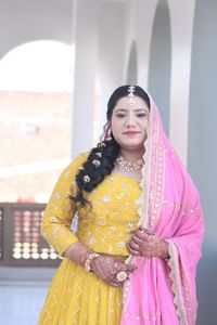 review-Yukta Kundra Artistry