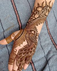 review-image-0-Mehandi Art Kharghar