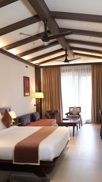 review-Pleasant Tree Hotels