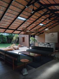 review-Villa Maati