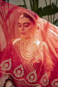 review-Bridal Veils by Sphinx