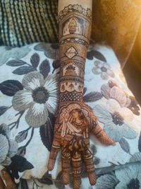 review-Mahi Mehndi Design