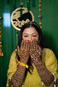 review-Rashi Bisht Makeovers