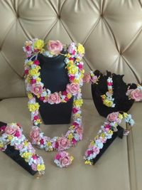 review-Wraps&Bows