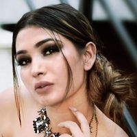 review-Naira Manghani - Makeup Artist