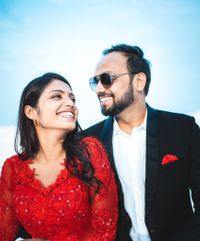 review-Bells And Knots