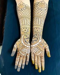 review-Ravi Mehandi Art