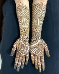 review-Ravi Mehandi Art