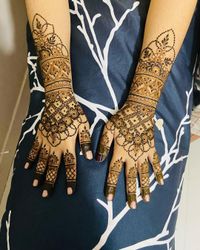 review-Ravi Mehandi Art