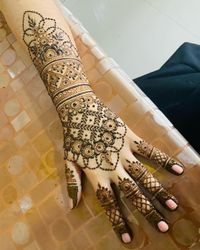 review-Ravi Mehandi Art