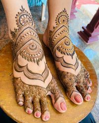 review-Ravi Mehandi Art