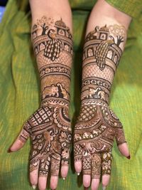 review-image-0-Ravi Mehandi Art