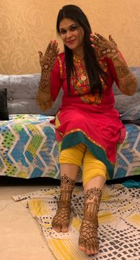 review-Ravi Mehandi Art