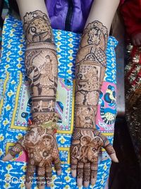 review-Ravi Mehandi Art