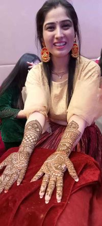 review-Ravi Mehandi Art