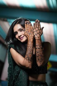 review-Ravi Mehandi Art