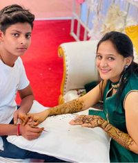 review-Ravi Mehandi Art