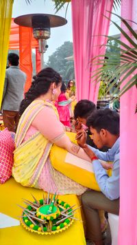 review-Ravi Mehandi Art